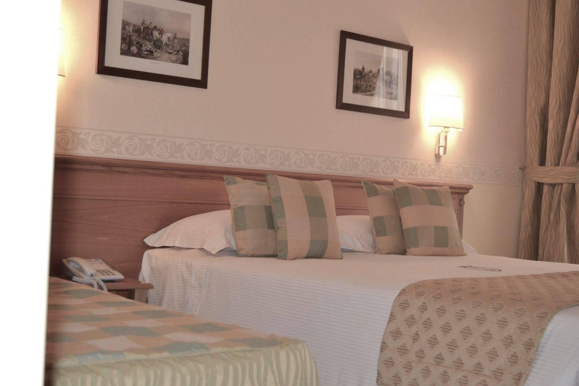 Seccy Hotel Boutique Art & Museum Fiumicino Dış mekan fotoğraf