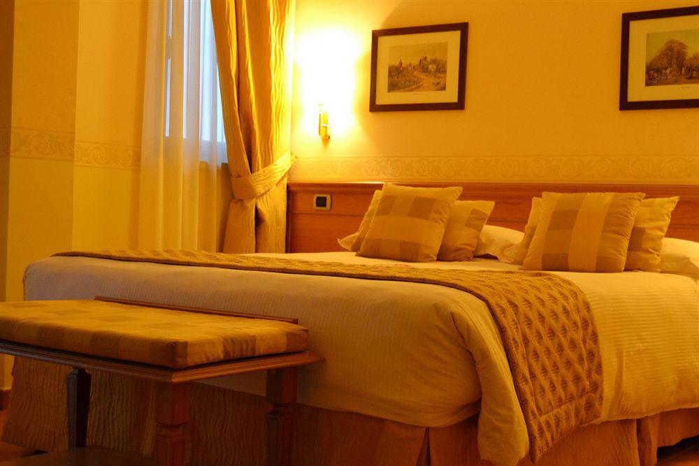 Seccy Hotel Boutique Art & Museum Fiumicino Dış mekan fotoğraf